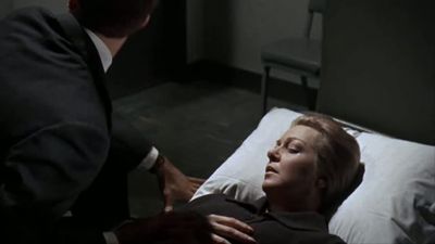MADAME_X_1744.jpg
