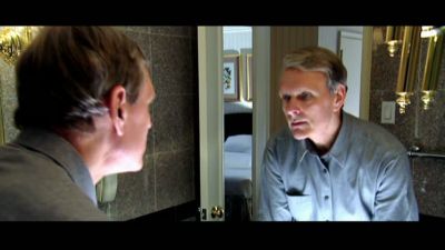 2001_THE_MAKING_OF_A_MYTH_323.jpg