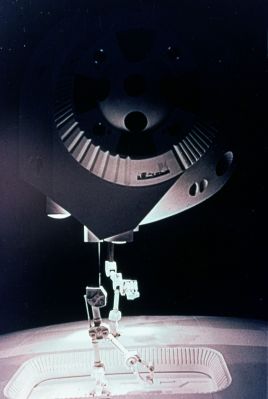 2001_A_SPACE_ODYSSEY_-_STILLS_033.jpg