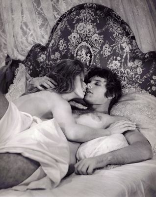 DESADE_-_STILLS_003.jpg