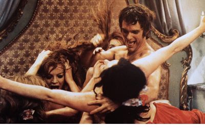 DESADE_-_STILLS_027.jpg