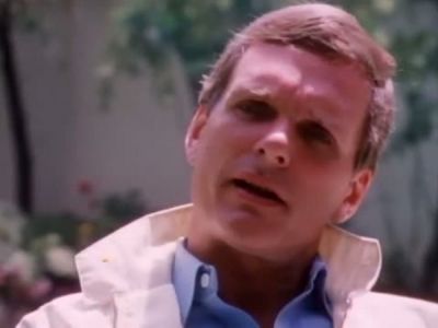 2010_THE_ODYSSEY_CONTINUES_FEATURETTE_017.jpg