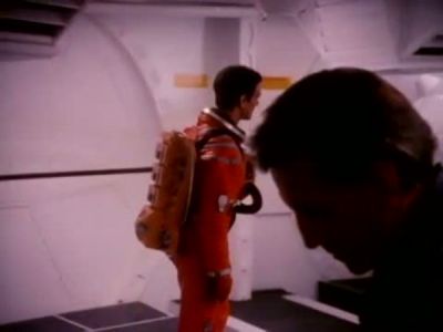 2010_THE_ODYSSEY_CONTINUES_FEATURETTE_046.jpg