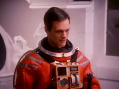 2010_THE_ODYSSEY_CONTINUES_FEATURETTE_069.jpg