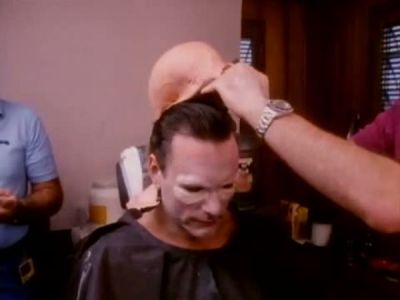 2010_THE_ODYSSEY_CONTINUES_FEATURETTE_088.jpg