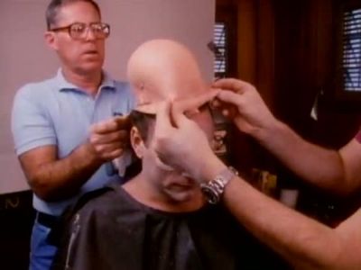 2010_THE_ODYSSEY_CONTINUES_FEATURETTE_099.jpg