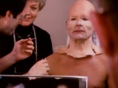 2010_THE_ODYSSEY_CONTINUES_FEATURETTE_140.jpg