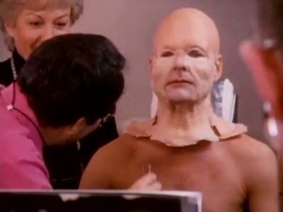 2010_THE_ODYSSEY_CONTINUES_FEATURETTE_146.jpg