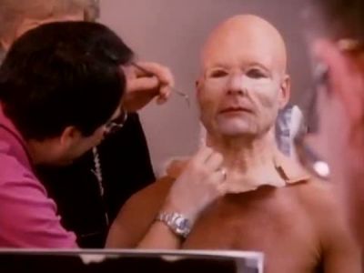 2010_THE_ODYSSEY_CONTINUES_FEATURETTE_149.jpg