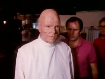 2010_THE_ODYSSEY_CONTINUES_FEATURETTE_164.jpg