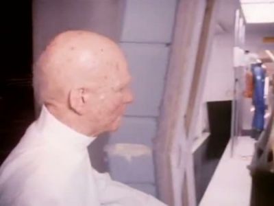 2010_THE_ODYSSEY_CONTINUES_FEATURETTE_181.jpg