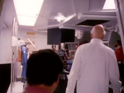 2010_THE_ODYSSEY_CONTINUES_FEATURETTE_204.jpg