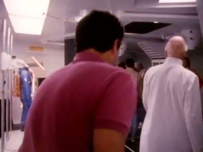 2010_THE_ODYSSEY_CONTINUES_FEATURETTE_208.jpg