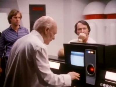 2010_THE_ODYSSEY_CONTINUES_FEATURETTE_224.jpg
