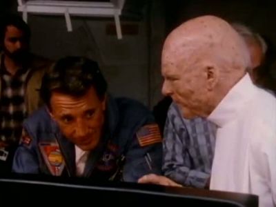 2010_THE_ODYSSEY_CONTINUES_FEATURETTE_255.jpg