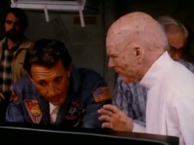 2010_THE_ODYSSEY_CONTINUES_FEATURETTE_262.jpg