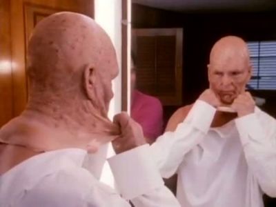 2010_THE_ODYSSEY_CONTINUES_FEATURETTE_278.jpg