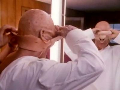 2010_THE_ODYSSEY_CONTINUES_FEATURETTE_299.jpg