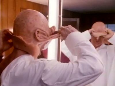 2010_THE_ODYSSEY_CONTINUES_FEATURETTE_313.jpg