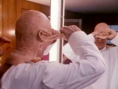 2010_THE_ODYSSEY_CONTINUES_FEATURETTE_319.jpg