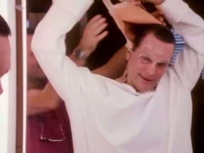 2010_THE_ODYSSEY_CONTINUES_FEATURETTE_368.jpg