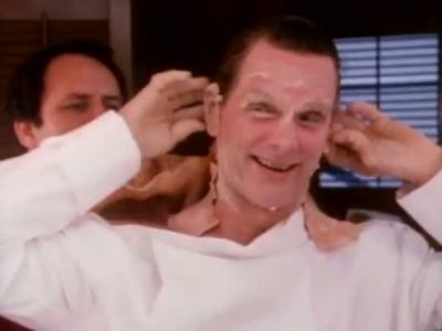 2010_THE_ODYSSEY_CONTINUES_FEATURETTE_381.jpg
