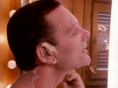 2010_THE_ODYSSEY_CONTINUES_FEATURETTE_427.jpg
