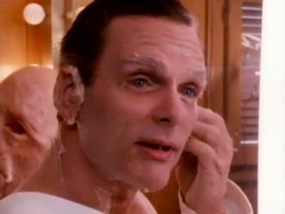 2010_THE_ODYSSEY_CONTINUES_FEATURETTE_445.jpg