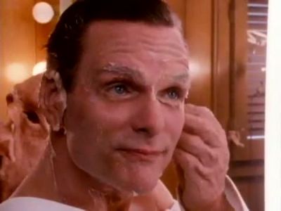 2010_THE_ODYSSEY_CONTINUES_FEATURETTE_450.jpg