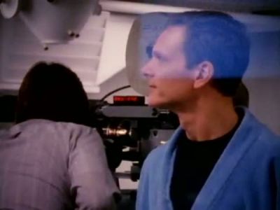 2010_THE_ODYSSEY_CONTINUES_FEATURETTE_457.jpg