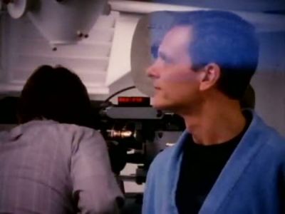 2010_THE_ODYSSEY_CONTINUES_FEATURETTE_458.jpg