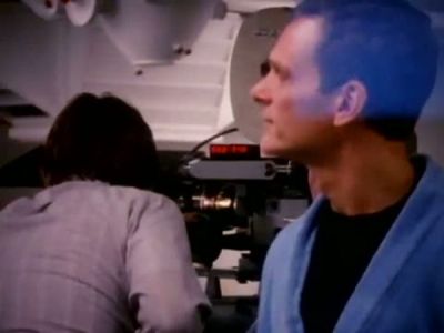 2010_THE_ODYSSEY_CONTINUES_FEATURETTE_462.jpg