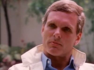 2010_THE_ODYSSEY_CONTINUES_FEATURETTE_546.jpg