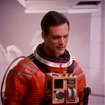 2010_THE_ODYSSEY_CONTINUES_FEATURETTE_063.jpg