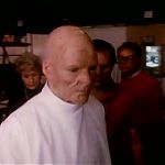 2010_THE_ODYSSEY_CONTINUES_FEATURETTE_168.jpg