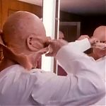 2010_THE_ODYSSEY_CONTINUES_FEATURETTE_304.jpg