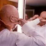 2010_THE_ODYSSEY_CONTINUES_FEATURETTE_306.jpg