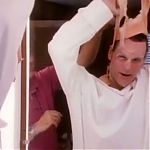 2010_THE_ODYSSEY_CONTINUES_FEATURETTE_362.jpg