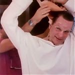 2010_THE_ODYSSEY_CONTINUES_FEATURETTE_369.jpg