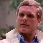 2010_THE_ODYSSEY_CONTINUES_FEATURETTE_502.jpg