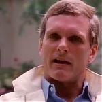 2010_THE_ODYSSEY_CONTINUES_FEATURETTE_515.jpg