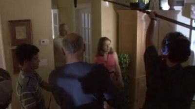 ISNT_IT_DELICIOUS_-_BEHIND_THE_SCENES_121.jpg