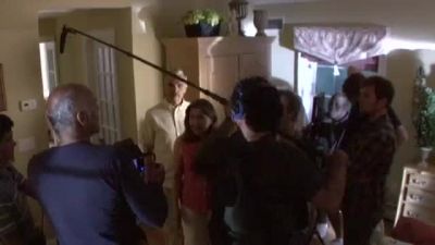 ISNT_IT_DELICIOUS_-_BEHIND_THE_SCENES_146.jpg