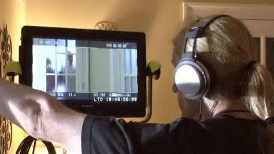 ISNT_IT_DELICIOUS_-_BEHIND_THE_SCENES_280.jpg