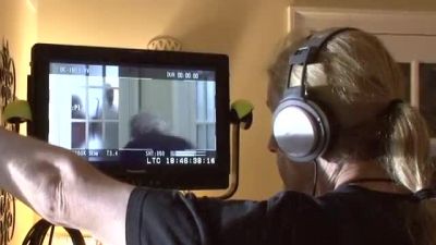 ISNT_IT_DELICIOUS_-_BEHIND_THE_SCENES_287.jpg