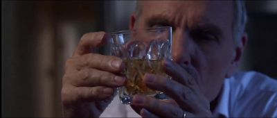 ISNT_IT_DELICIOUS_-_HD_TRAILER_3_117.jpg