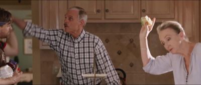 ISNT_IT_DELICIOUS_-_HD_TRAILER_3_216.jpg