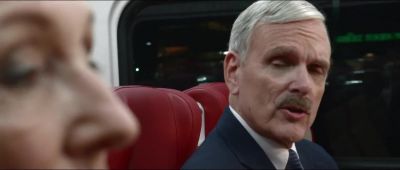 ISNT_IT_DELICIOUS_-_HD_TRAILER_3_270.jpg