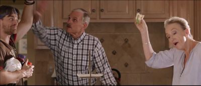 ISNT_IT_DELICIOUS_-_HD_TRAILER_068.jpg