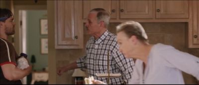 ISNT_IT_DELICIOUS_-_HD_TRAILER_092.jpg